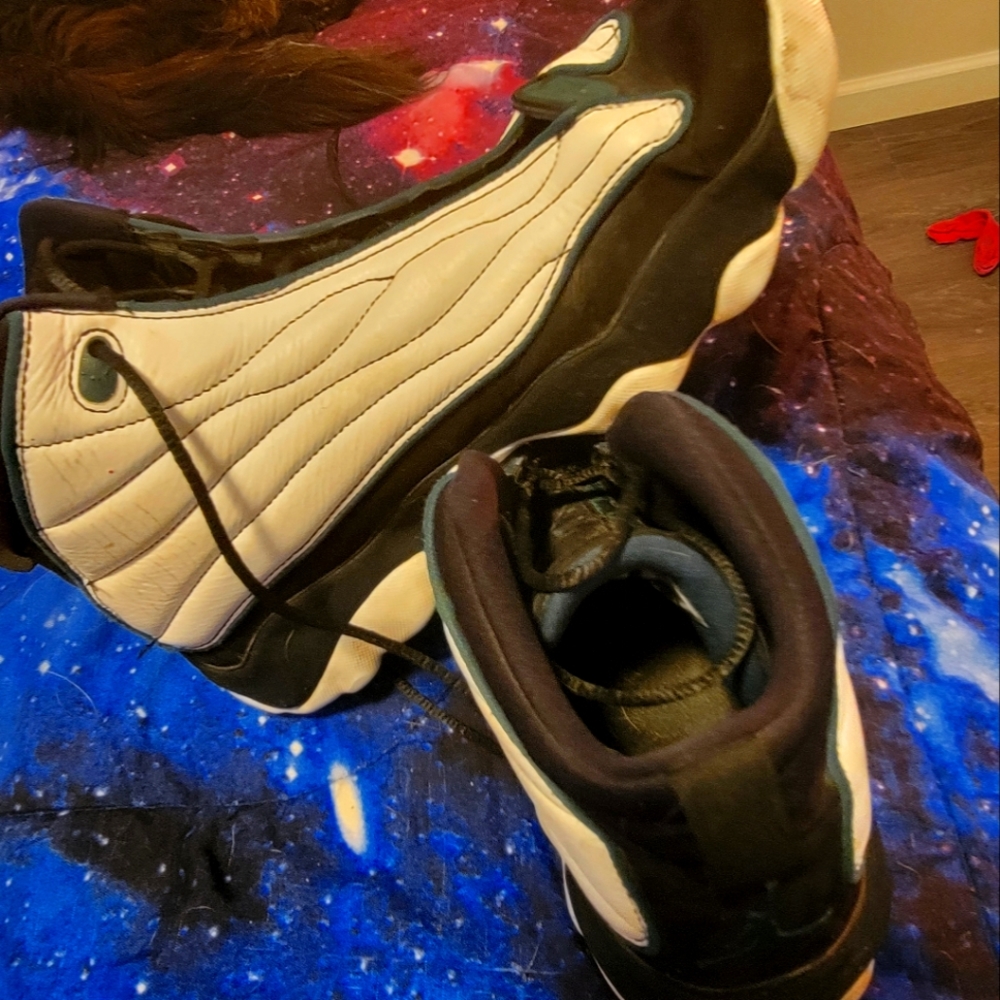 Nike air jordans